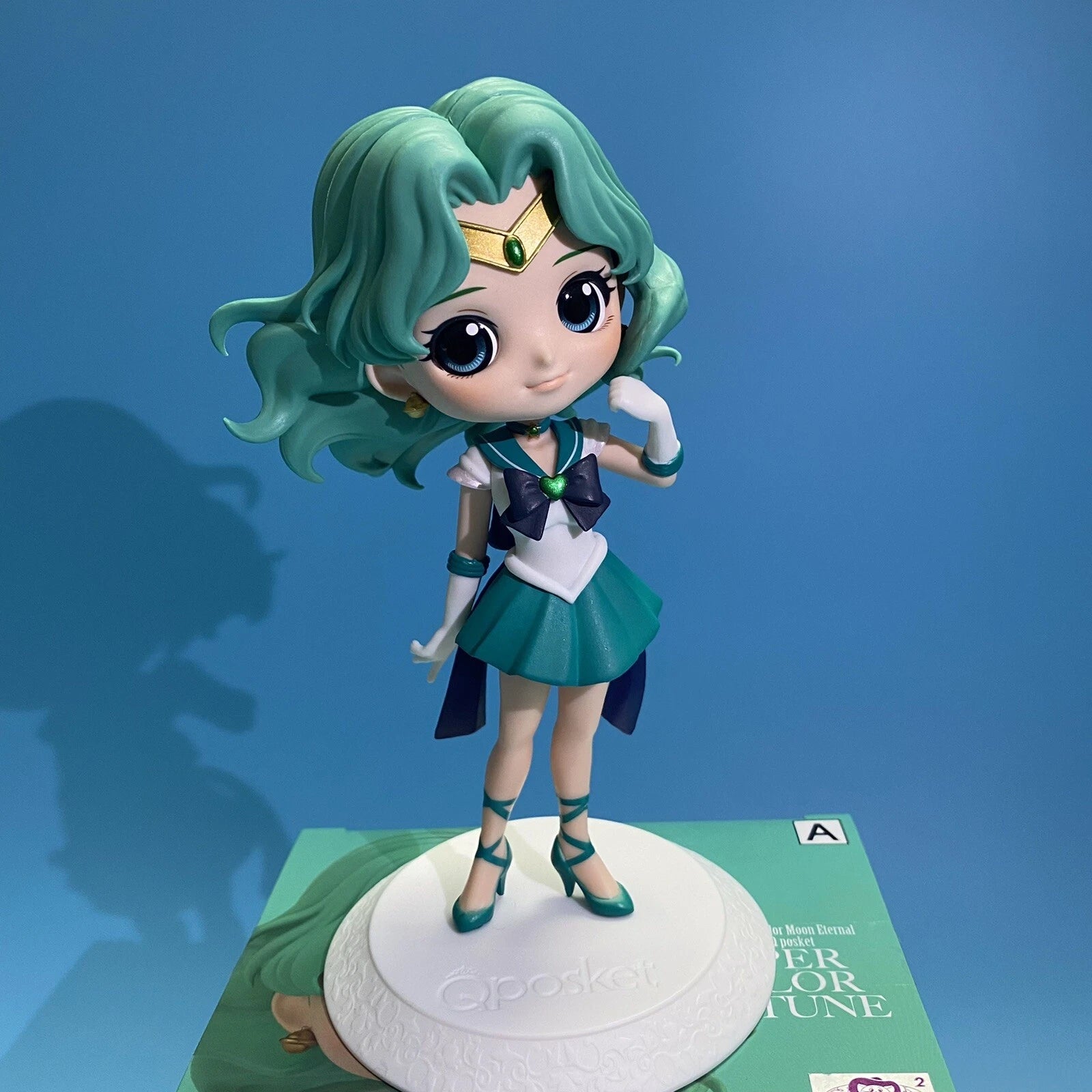 BANPRESTO THE MOVIE SAILOR MOON ETERNAL QPOSKET - SUPER SAILOR NEPTUNE (VER. A)